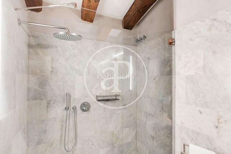 Foto 036f7402-95db-4b08-a7fd-1521c091000c. Rent flat with heating in Gòtic Barcelona