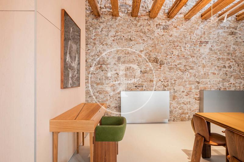 Foto ed7020bc-a69f-48c3-8593-df268cdc1a9b. Rent flat with heating in Gòtic Barcelona