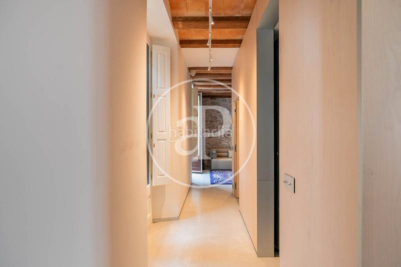 Foto fe629658-bb7a-444c-be32-c4aab71cad75. Rent flat with heating in Gòtic Barcelona