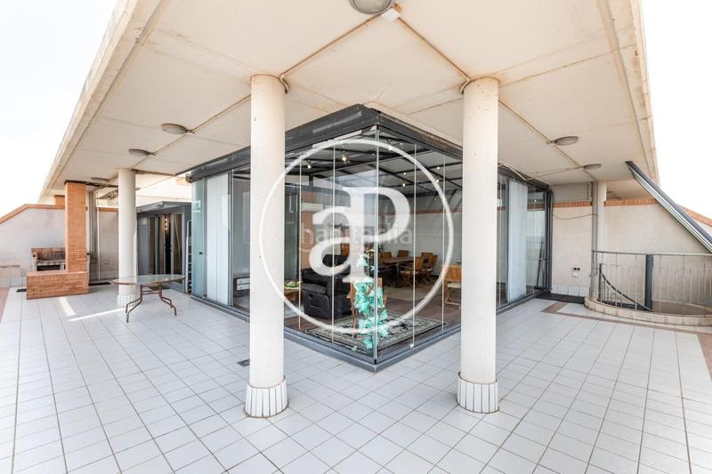 Foto f1ac0712-44b7-4d46-a29a-5661d81dc920. Location attique avec parking piscine dans La Patacona Alboraya