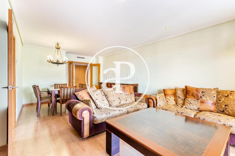 Foto 09d45612-011e-4dd8-bd90-66ab510dc7e3. Rent penthouse with parking pool in La Patacona Alboraya