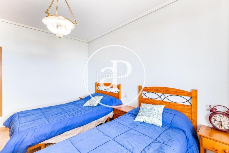 Foto f19f61de-0c71-487c-a038-8307775e5467. Rent penthouse with parking pool in La Patacona Alboraya