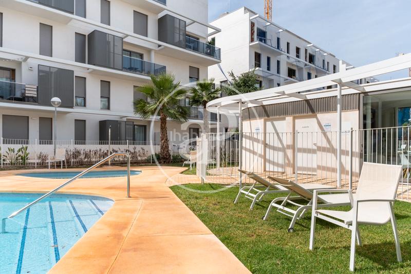 Foto 4f580153-18fa-41af-bb1c-bc8ac7ecac91. Rent flat with heating parking pool in El Montgó Dénia