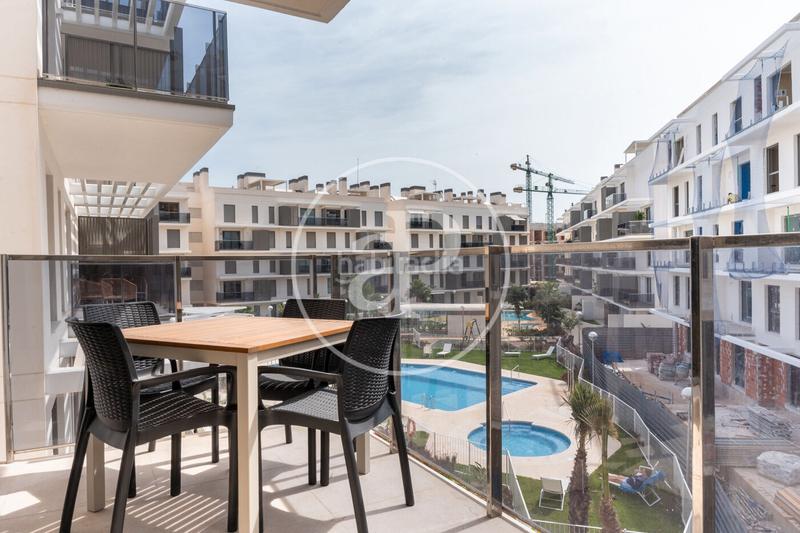 Foto b884925f-04a6-4ad7-beb7-3ebfe64338a5. Rent flat with heating parking pool in El Montgó Dénia