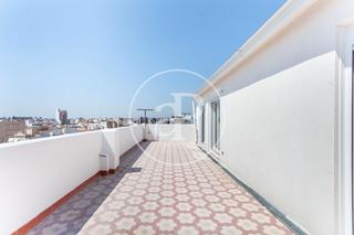 Àtic  Carrer de colón. Ático reformado a estrenar en venta en calle colón, con impresio