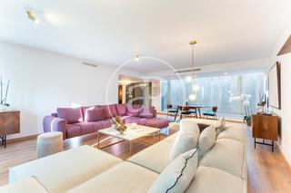 Maison jumelée à El Bosque. Chalet pareado en venta en el bosque