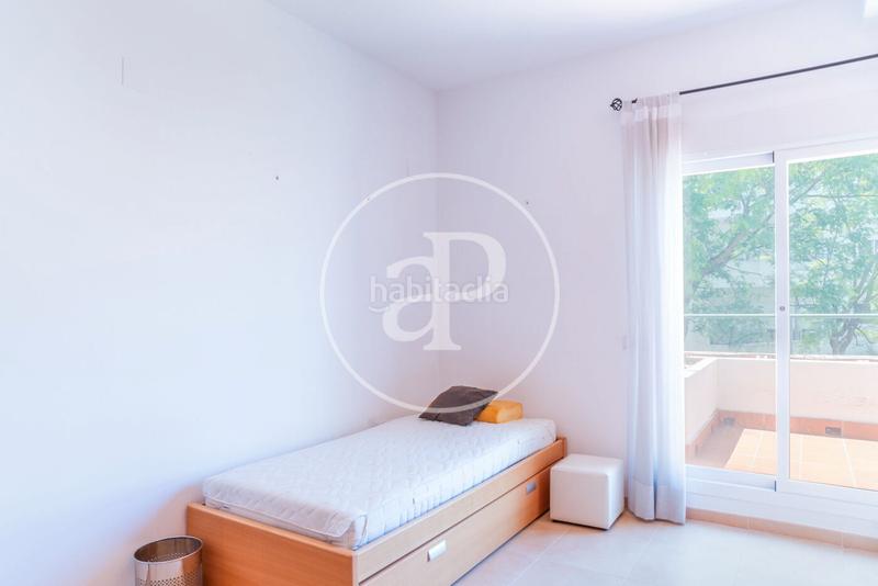 Foto 10cae9ef-6151-4bda-9566-02c11f7eeda1. Miete dachwohnung mit heizung parking pool in Torre en Conill-Cumbres de San Antonio Bétera