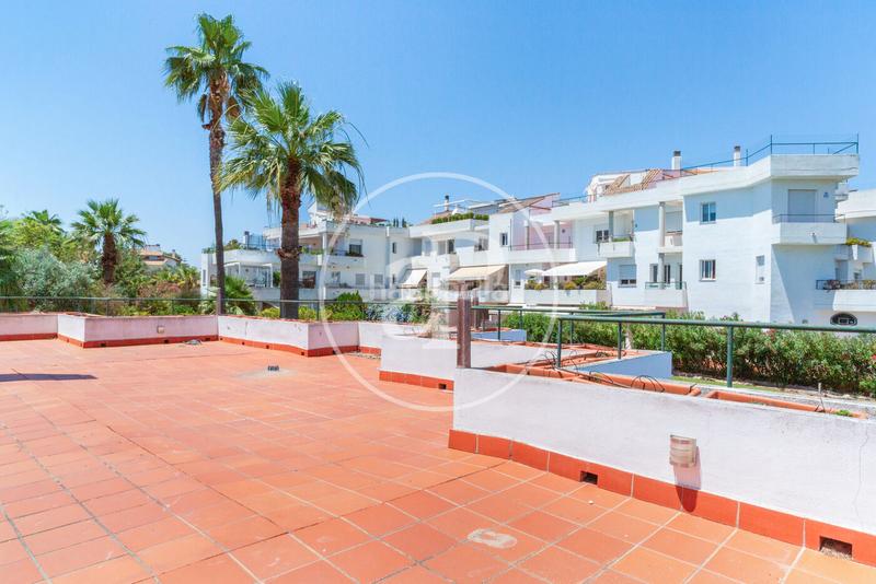 Foto 70e1a5d3-a665-4c1e-92eb-2b4290fd8a1c. Miete dachwohnung mit heizung parking pool in Torre en Conill-Cumbres de San Antonio Bétera