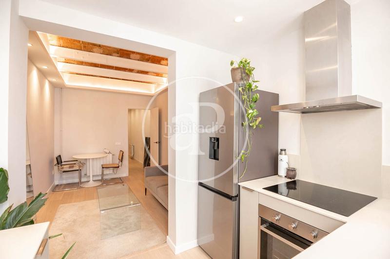 Foto 51d6d2b9-2350-498d-9c21-31426c8be881. Affitto appartamento con riscaldamento in Sagrada Família Barcelona