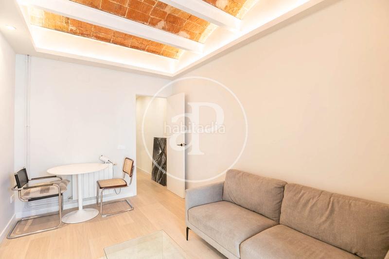 Foto acb15402-4065-4a83-8e32-b65cd709447b. Miete etagenwohnung mit heizung in Sagrada Família Barcelona