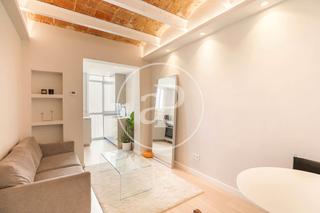 Location Appartement  Carrer del dos de maig. Piso en alquiler en dos de maig