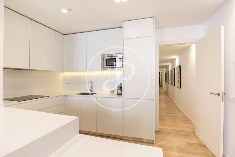 Foto 08af9206-ebe4-4047-8184-9cf5bfdaede9. Flat with heating in Gòtic Barcelona