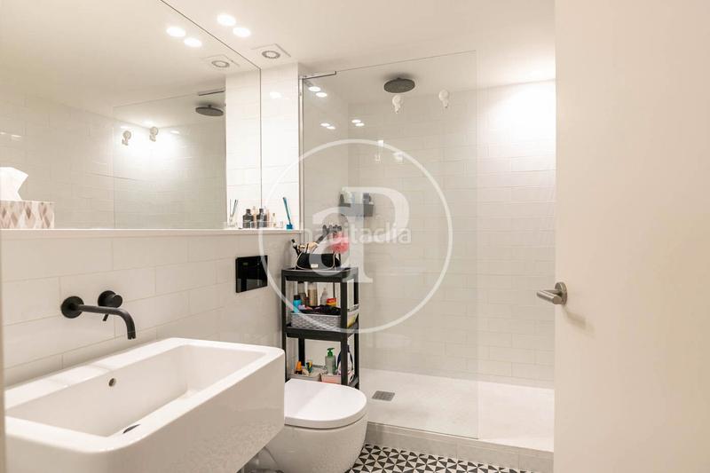 Foto 84eee5eb-318d-47f0-a1de-2e787ecc223f. Flat with heating in Gòtic Barcelona