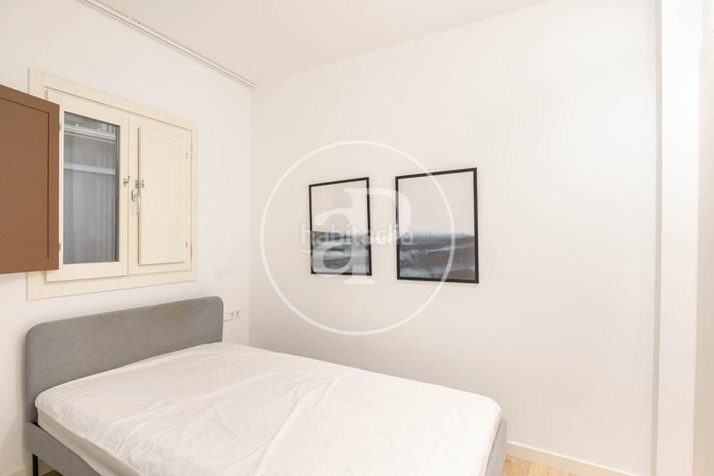 Foto e5668eec-50a2-4590-b44a-64ddfb0de27d. Flat with heating in Gòtic Barcelona