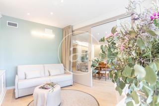 Lloguer Pis  Ronda del general mitre. Vivienda en alquiler en mandri