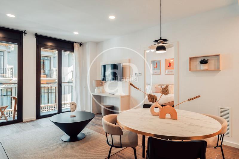 Foto cc2d3ee0-254a-4874-9708-8d40ba462d02. Affitto appartamento con riscaldamento in Raval Barcelona