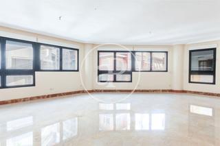 Pis  C. cándida jimeno gargallo. Piso en venta en alicante