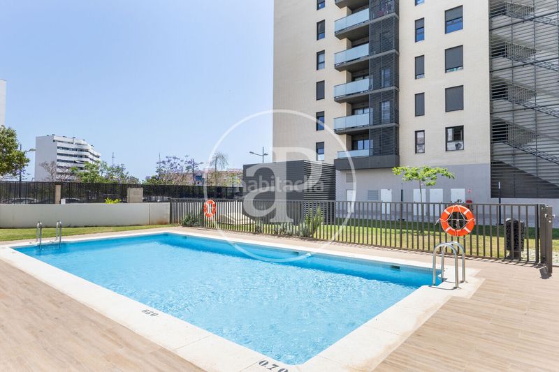 Foto 18491e10-8f44-4a83-a845-c3c610fc6850. Àtic amb calefacció aparcament piscina a La Punta Valencia