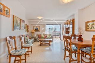 Pis  Carrer de la rioja. Piso en venta en la playa de gandía