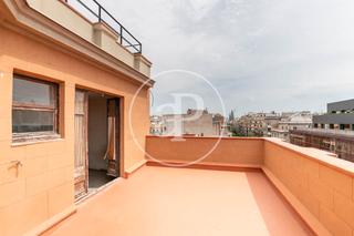 Ático  Carrer de provença. Ático en venta en calle provenza