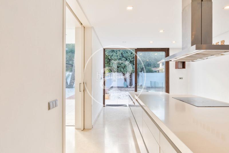 Foto 07a6fd12-c502-472b-9786-0770e03f25ba. Haus mit heizung parking pool in Godella