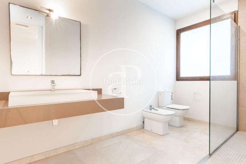 Foto 0c3acacb-daa3-4353-86b9-9384f97e280e. Haus mit heizung parking pool in Godella