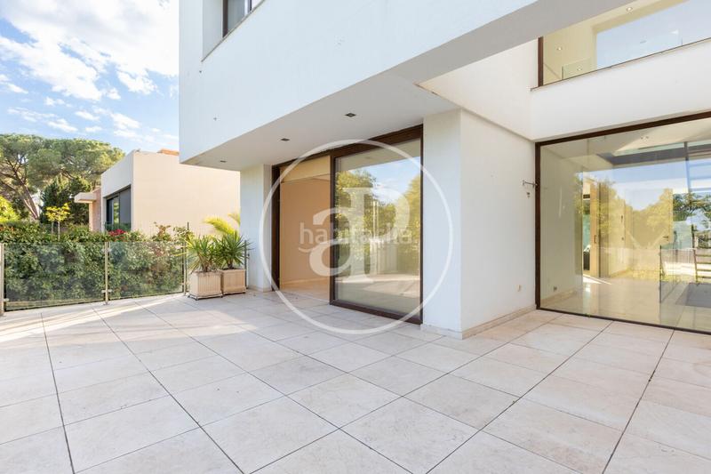 Foto 2a58a472-16f8-4f05-ab31-00f8ce97b8a2. Haus mit heizung parking pool in Godella