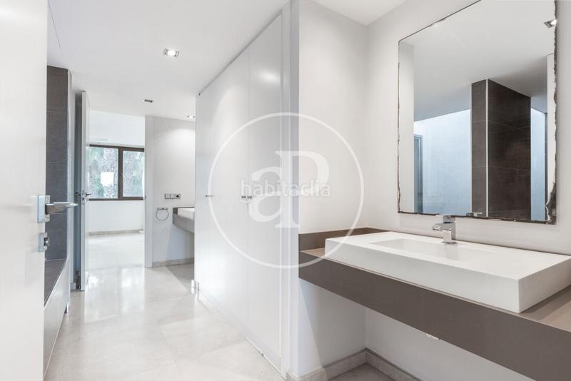 Foto 8c6d84d0-9019-4d6f-9af0-45986d13a812. Haus mit heizung parking pool in Godella