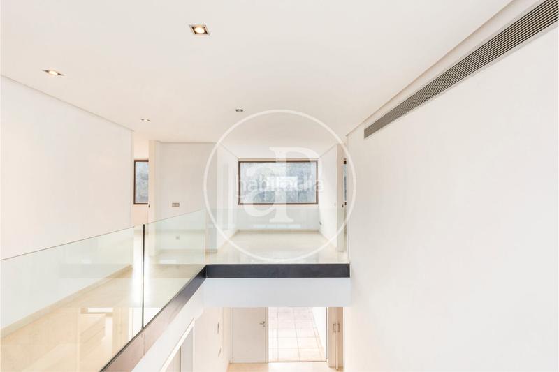 Foto cfdf2ae8-1fdf-4cfd-9edc-3ab27b56878a. Haus mit heizung parking pool in Godella