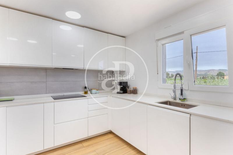 Foto 2d11f6a6-481d-4155-9729-6f9746e805b7. Maison avec chauffage parking piscine dans Ciutat del Transport - La Salera Castellón de la Plana