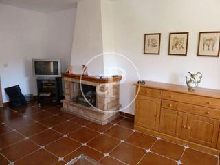 Casa adossada a Torre de les Maçanes (la). Chalet adosado en venta en torremanzanas