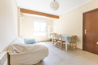 Rent Flat  Carrer de xile. Piso en alquiler en mestalla