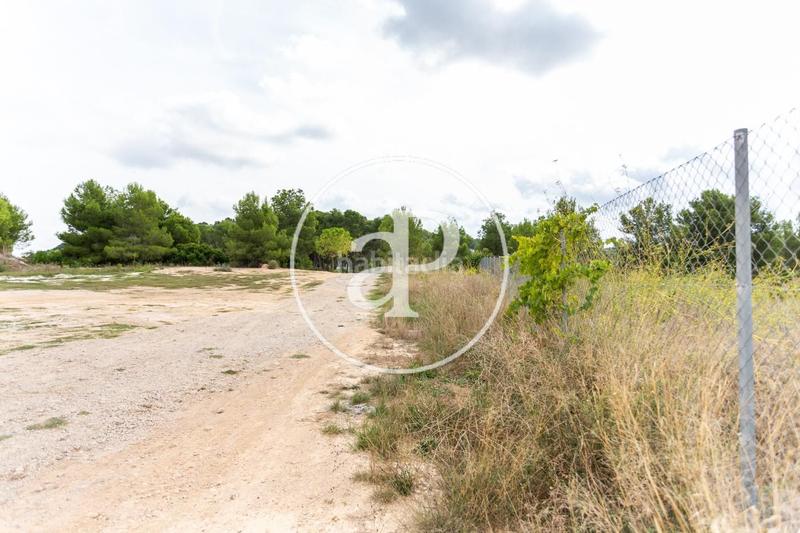 Foto 5661c4be-6df4-4663-9249-5222c0f56192. Terreno residencial en El Bosque Chiva