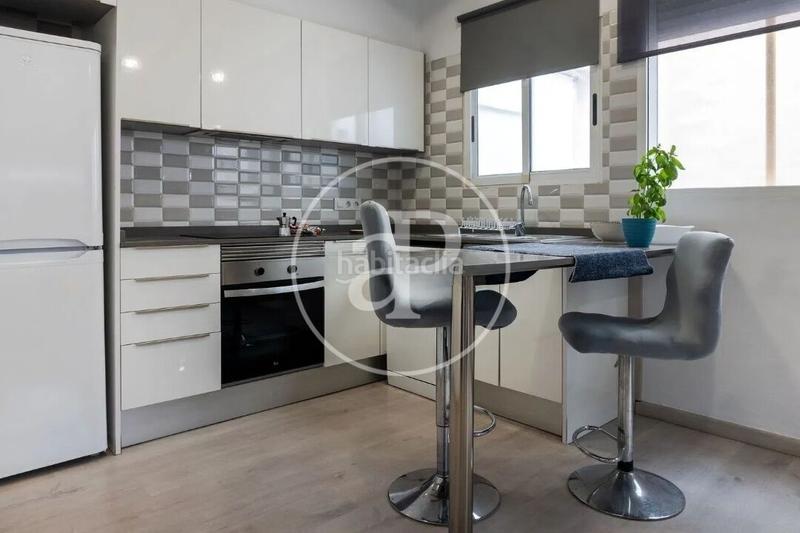 Foto 22e8e361-09e5-45ee-8aa5-312069615a49. Rent penthouse with heating in Gran Via Valencia