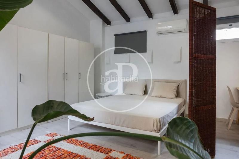 Foto 5e2007e3-8198-478e-9c6c-36d93ccbc36f. Rent penthouse with heating in Gran Via Valencia