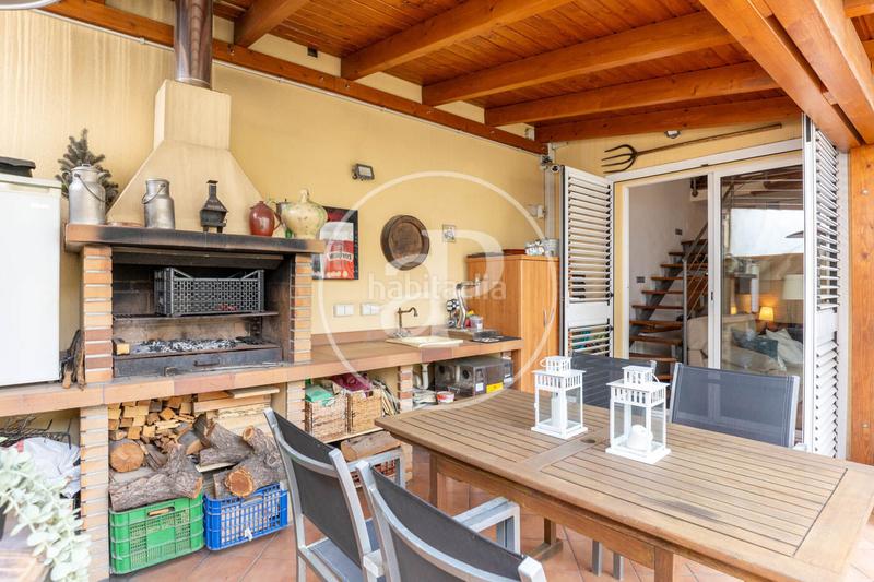 Foto 336b5bc0-af08-4e40-93d1-4db81a6b4300. Maison jumelée avec chauffage parking dans Eixample Sabadell