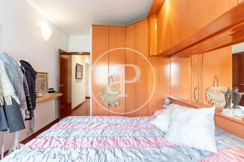 Foto 7e30dfc2-9666-48c4-9fe5-20b44d568fe7. Maison jumelée avec chauffage parking dans Eixample Sabadell