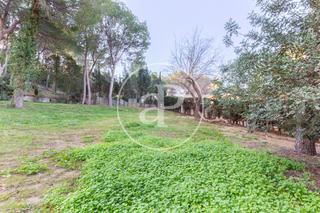 Terreny residencial  C. 20