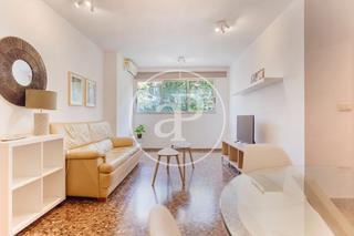 Pis  Av. d'amado granell mesado. Piso en venta en ciudad de las artes y las ciencias
