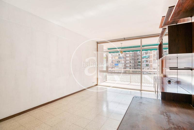 Foto acfc53d6-3918-40df-b435-0311ac24aae6. Piso  en venta en calle gran vía carlos iii en Barcelona