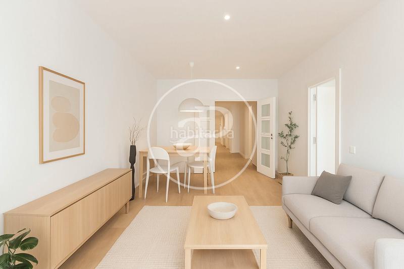 Foto 3e604a86-bf0f-4f51-b7a6-aeea70bd9f77. Piso  en venta en la calle lluis sagnier en Guinardó Barcelona