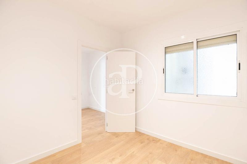 Foto 992d98dc-818a-4735-8f4b-35e4a8c4d757. Piso  en venta en la calle lluis sagnier en Guinardó Barcelona