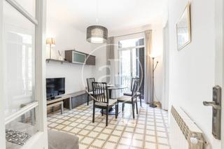 Location Appartement  Carrer de valència. Piso en alquiler en calle valencia