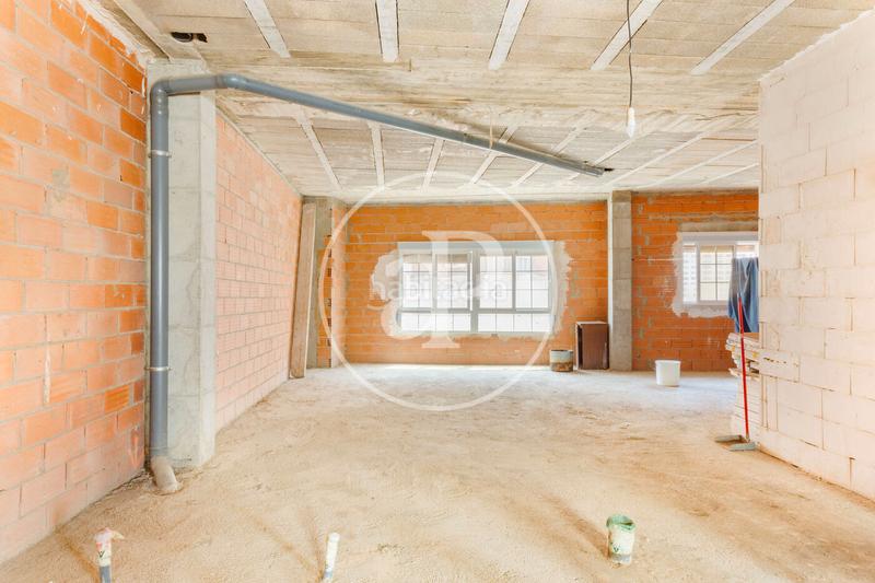 Foto 16272f6b-6abc-4f74-abbb-ed04b2523e55. Casa amb calefacció aparcament a Silla