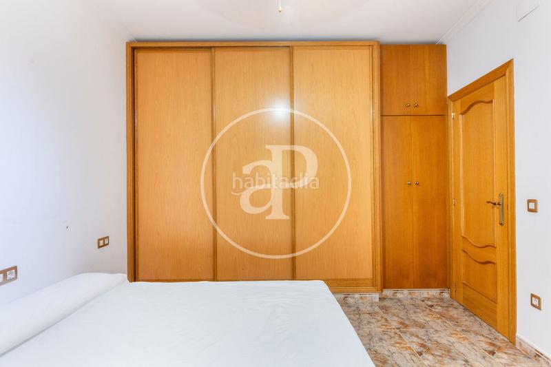 Foto b2d41050-069f-4072-aa1e-707b960fc6ea. Casa amb calefacció aparcament a Silla