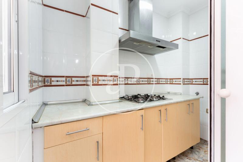 Foto dbadc1fc-c504-49f6-8f60-091bec90f2c7. Casa amb calefacció aparcament a Silla