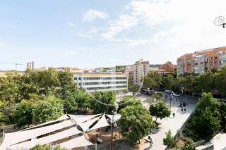Pis  Carrer de la lleialtat. Piso en venta al lado de ronda sant pau