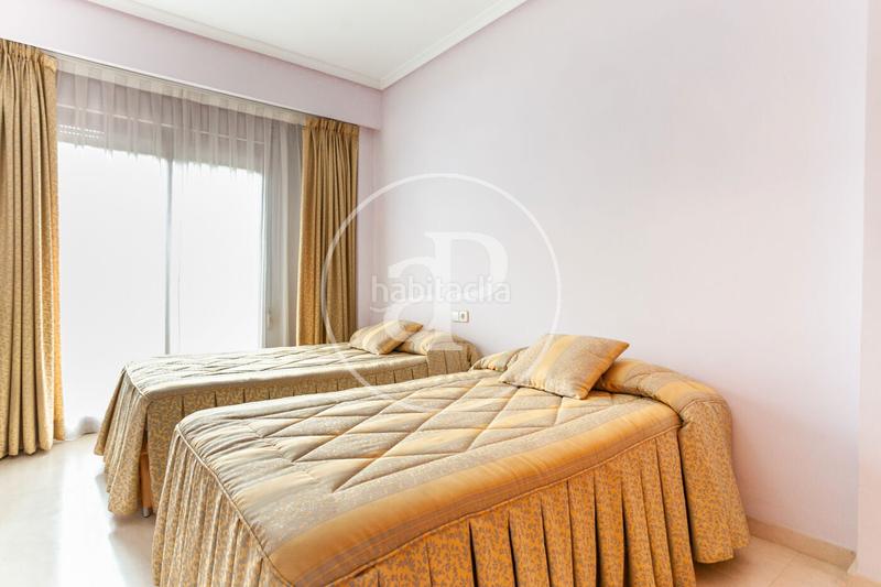 Foto 7d77f9d4-05b2-4830-983f-e2e1d169a173. Piso  en venta en algirós en Ciutat Jardí Valencia