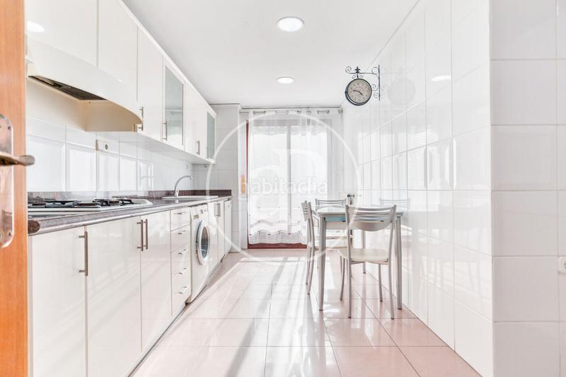 Foto 8f823fc6-e893-4e2a-ad08-1faf2ac16c28. Piso  en venta en algirós en Ciutat Jardí Valencia