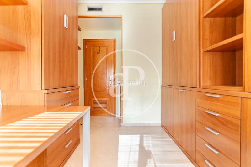 Foto ba261396-9fe0-44fa-8e8d-67a058ae1069. Piso  en venta en algirós en Ciutat Jardí Valencia